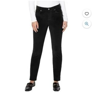 NWT’s Ladies Well Worn High Rise corduroy pants
